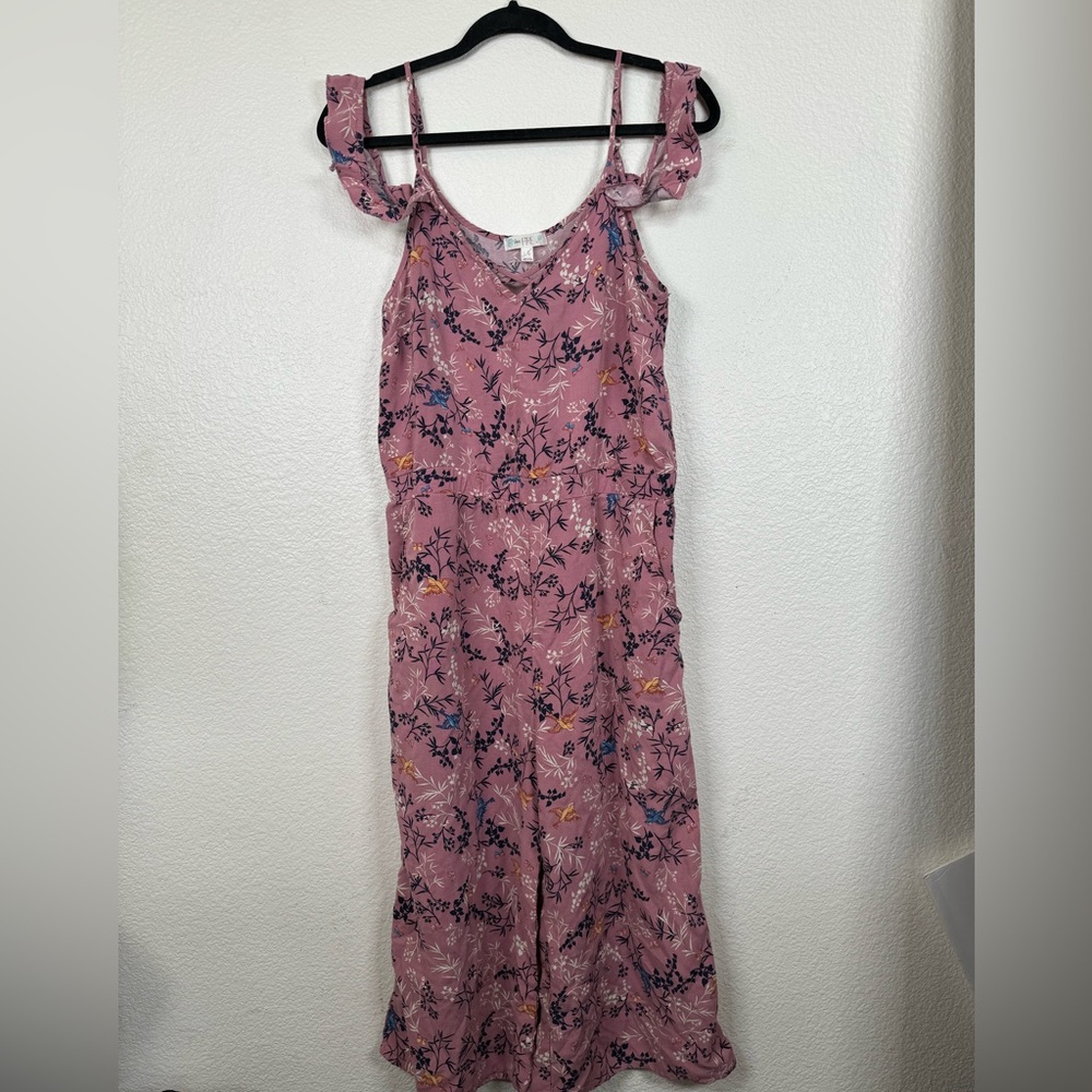 Sold on INSTA. Floral Romper